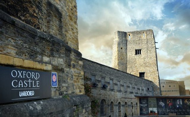 OXFORD IN THE 21st CENTURY