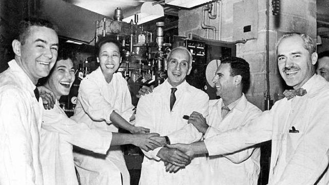 Jóvenes Científicos