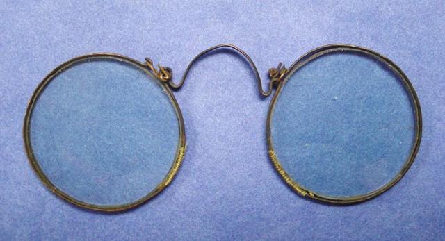 Fabrications des cadres des lunettes