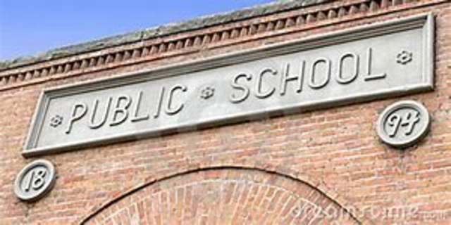 Public schools V.S Private schools