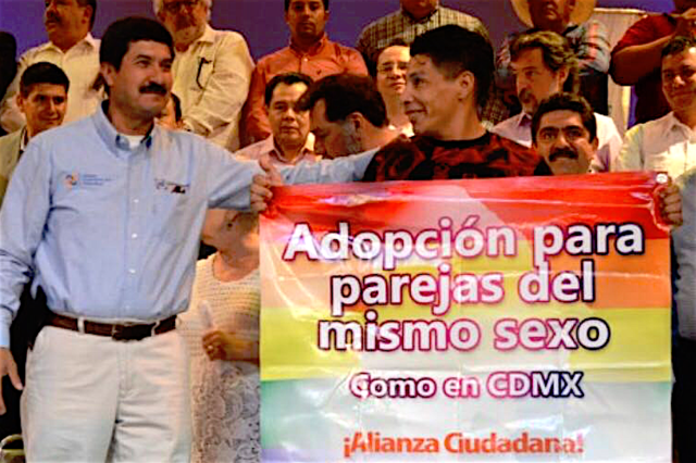 primer grupo homosexual.