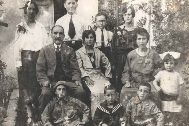 Jews lost citizensship