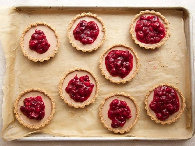 Gluten-Free, Vegan Cranberry-Almond Tartlets
