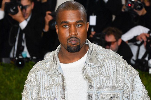 Kanye during a meltdown at SNL says hes more influential then apostle paule