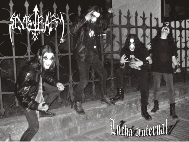 Fundación de la banda Sinistrary