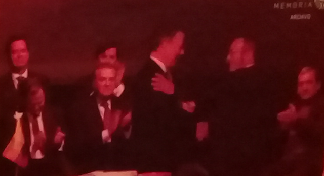 2016(Firma de acuerdo de paz en el teatro  Colon en Bogota,Colombia)