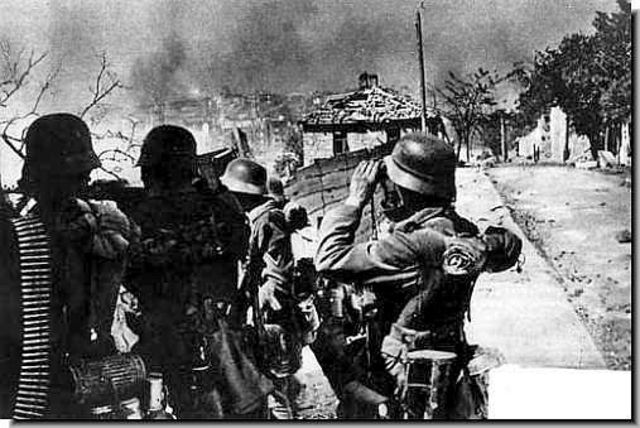 Hitler attacks Russia – Operation Barbarossa