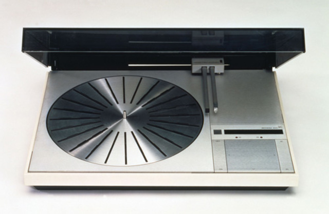 tocadiscos B & o beogram 4000