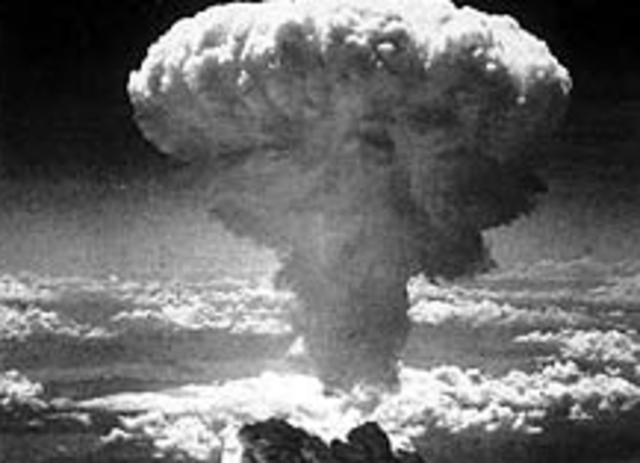 Atomic Bomb Dropped on Nagasaki