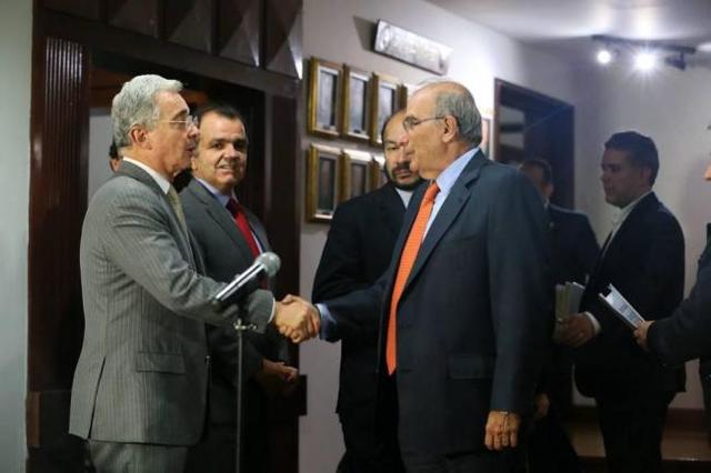 Renegociación y modificación de los acuerdos con las FARC