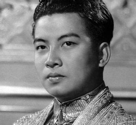 Nuevo príncipe, el joven Norodom Sihanouk