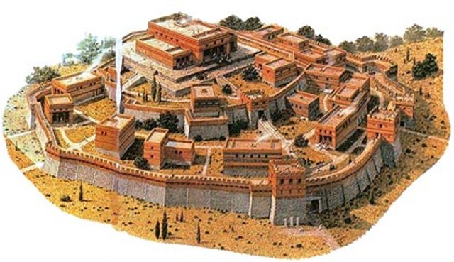 Creación de ciudades amuralladas Aqueos