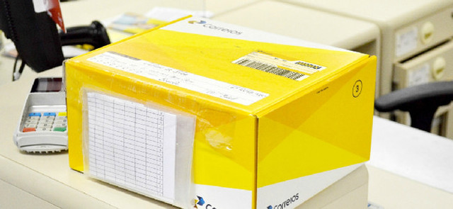 Primeira escola por correspondência