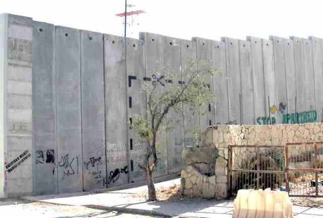 Construction du mur de sécurité entre Israël et la Cisjordanie