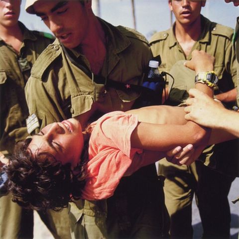 Retrait israëlien et démantèlement des colonies de la bande de Gaza