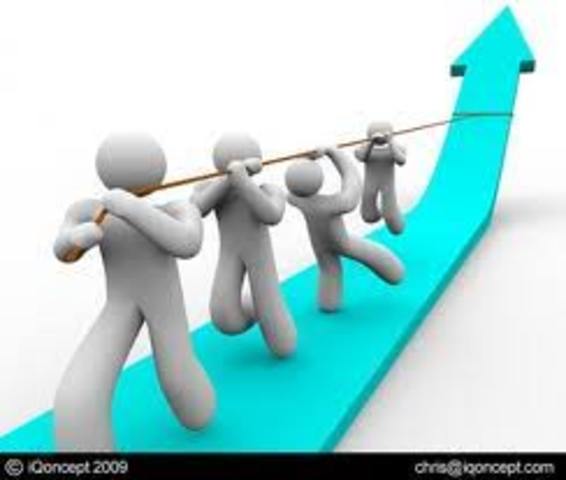 REQUISITOS PARA UNA ESTRATEGIA :