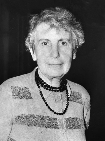 Anna Freud comenzó el psicoanálisis con su padre.