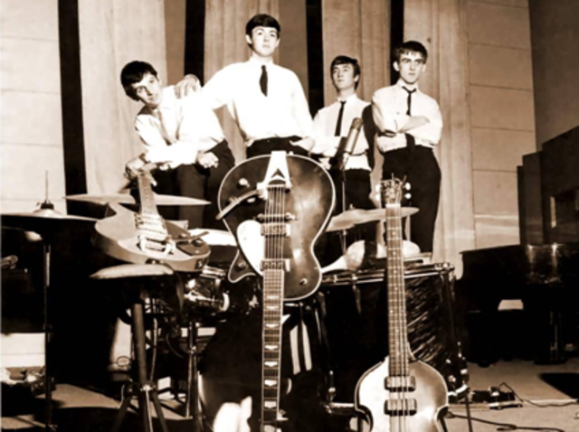 Появление в группе Ринго Старра