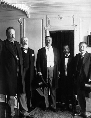 Roosevelt ends the Russo-Japanese War