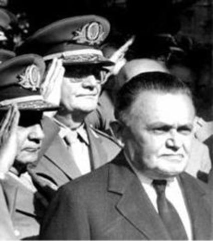 Castelo Branco assume a Presidência