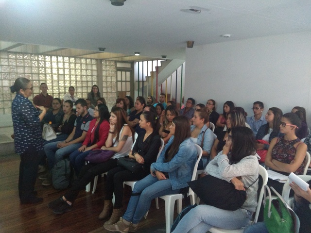 ASR FORTALECER LA CREATIVIDAD DE LOS NIÑOS DE LA FUNDACIÓN A.V