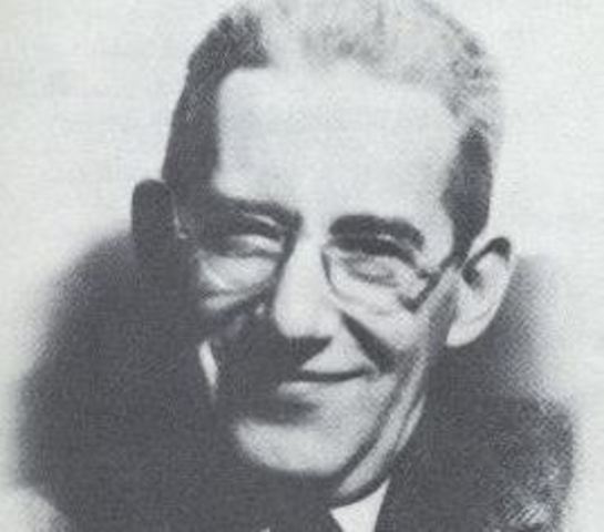 Leonard Bloomfield