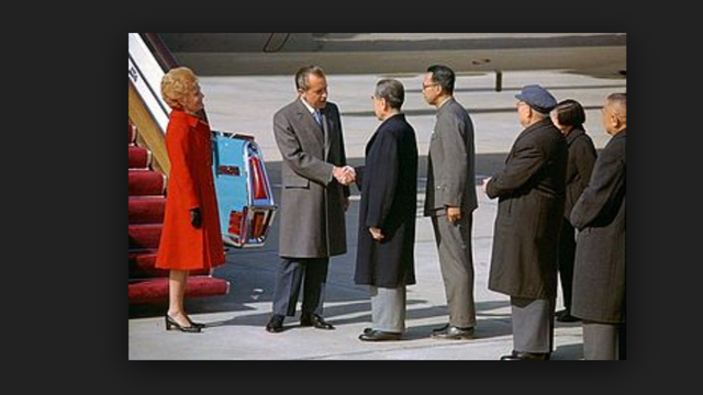 Nixon visits China