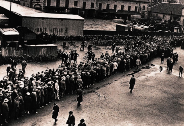 Great Depression and Impact for Nazis