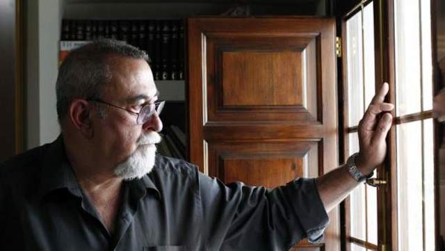 CUESTIONAMIENTOS AL NEODARWINISMO MÁXIMO SANDIN (1950)