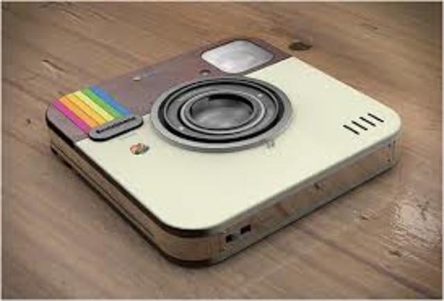 Instagram Poloroid