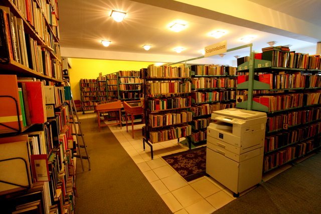 Új nevünk: Aranybulla Könyvtár Alapítvány