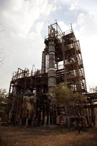 Se escapan 45 toneladas de asocianato de metilo de la fabrica Union Carbide