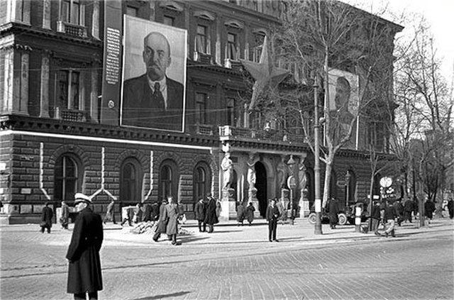 U.S. Recognizes Austria
