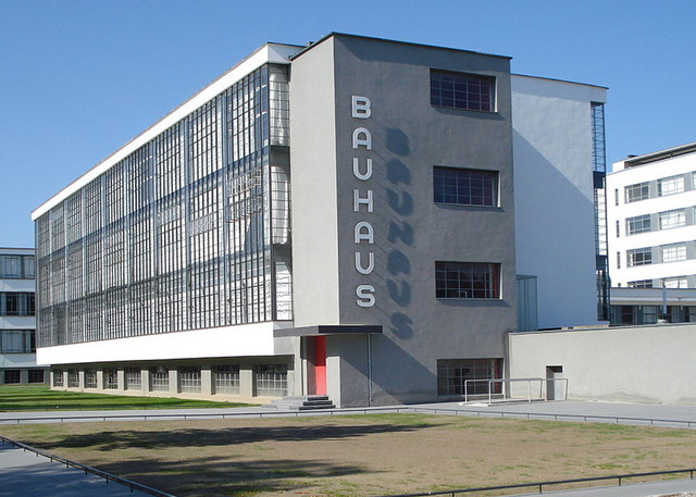 traslado de la bauhaus a Dessau