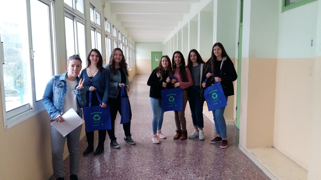 Δράση των μαθητών του Προγράμματος "Οικολογικά Σχολεία"