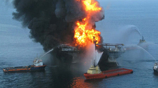 the drilling rig Deepwater Horizon