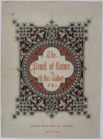 Es publica el primer llibre amb fotografies: "The pencil of nature".