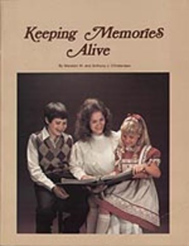 Marielen Christensen i AJ publiquen "Keeping Memories Alive"