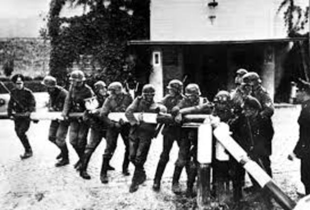 Itália assina o pacto anti-Komintern