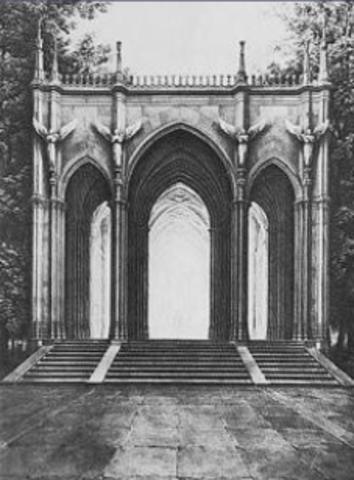 MAUSOLEO DE LA REINA LUISA