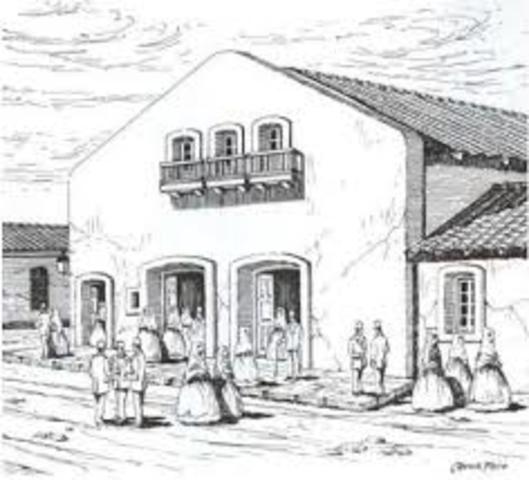 VIVIENDA COLONIAL