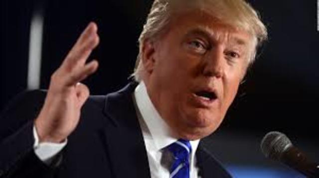 "Donald Trump defeats Hillary Clinton"