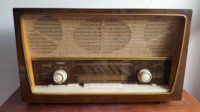 Radio (Guillermo Marconi)