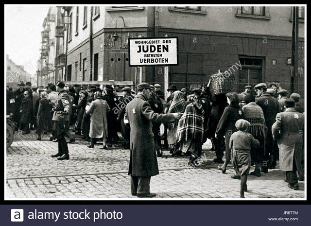 El holocausto.   -LA RECLUSION EN GUETOS. (1939-1940).