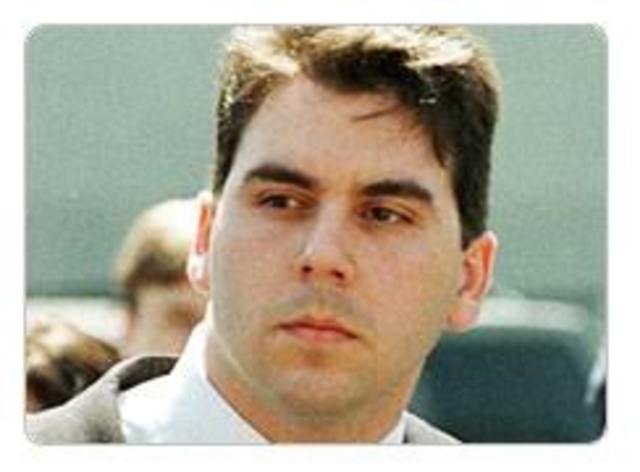 David L. Smith vs. Microsoft Word y Outlook