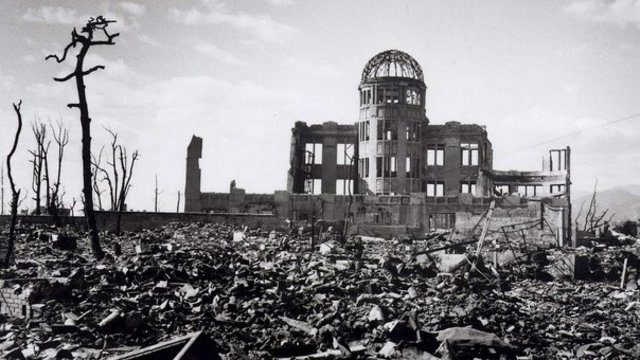 BOMBA NUCLEAR HIROSHIMA
