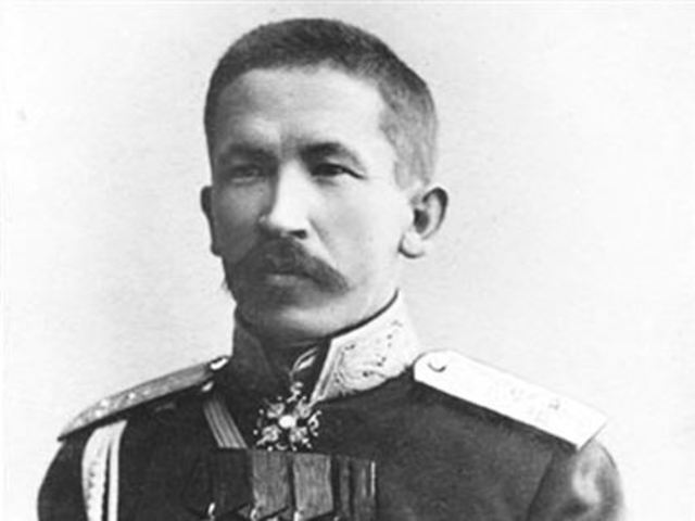 Korniloven Estatu Kolpea