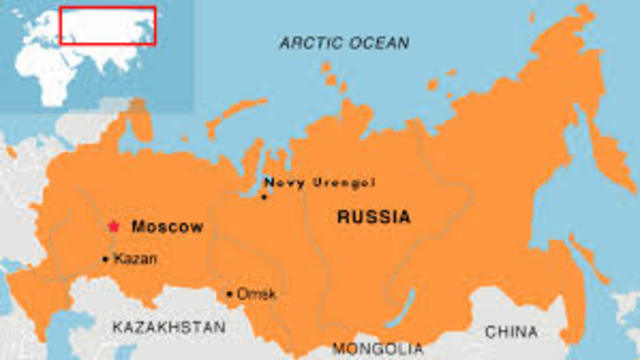 The capital of Russia is changed from St. Petersburg to Moscow