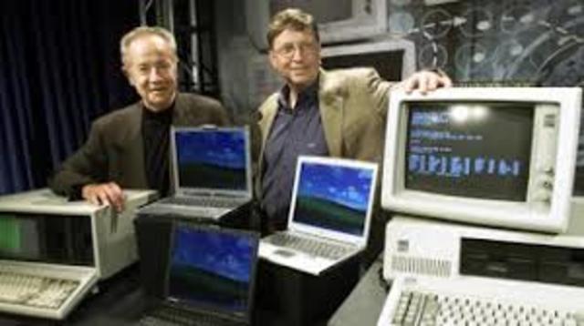 CREACIÓN DE LA COMPUTADORA