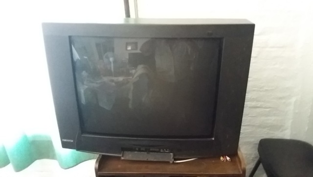 TELEVISOR SONY A COLOR